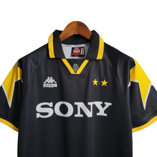 Retro Juventus 1995-1997 - Home