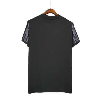Liverpool Preta Special Edition Retro Shirt