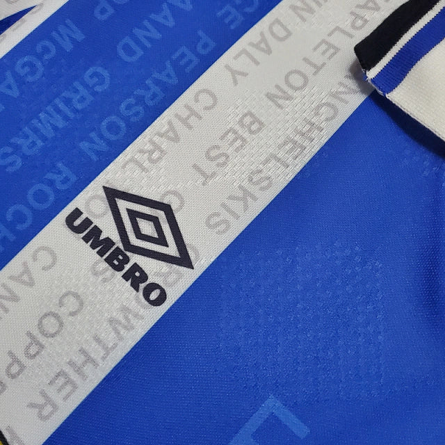 Manchester United 1994/1996 Retro Shirt (Blue)
