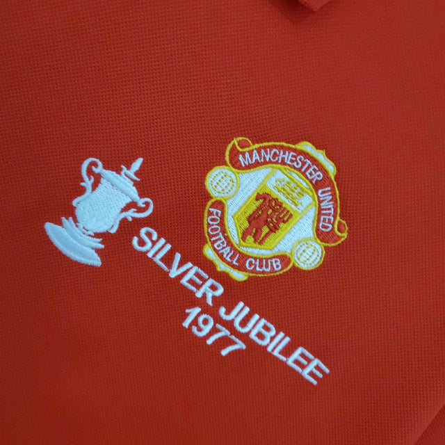 Manchester United 1977 Retro Shirt
