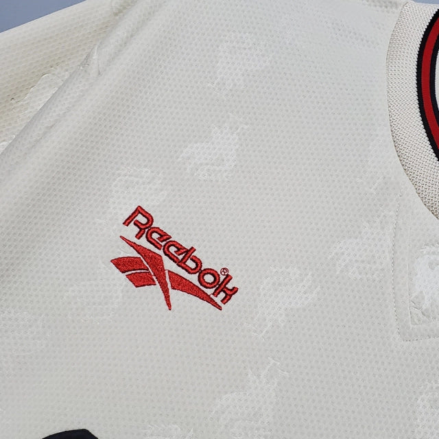 Retro Liverpool 1996-1997 - Away