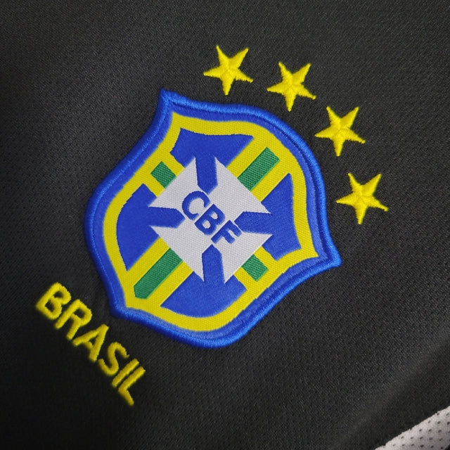 Brazil 2002 Goalkeeper Retro Shirt