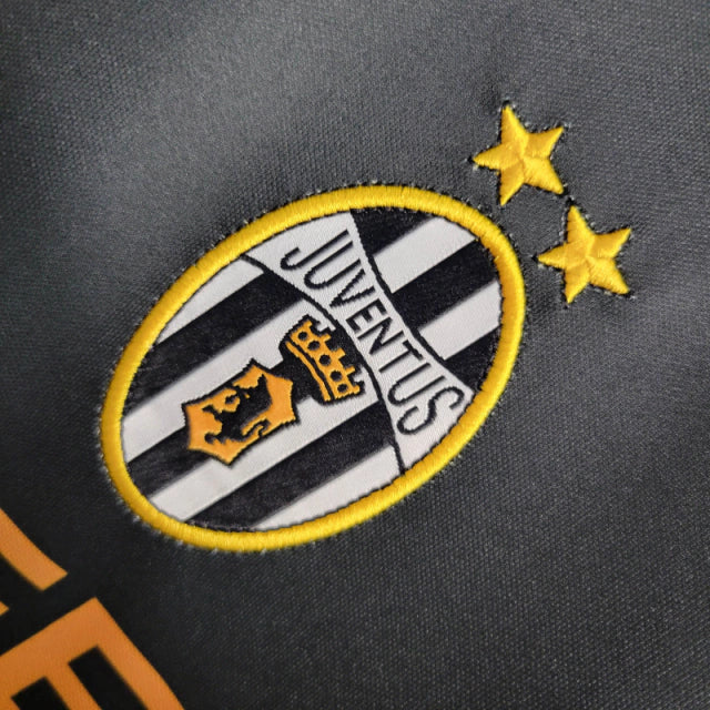 Retro Juventus 2001-2002 - Away