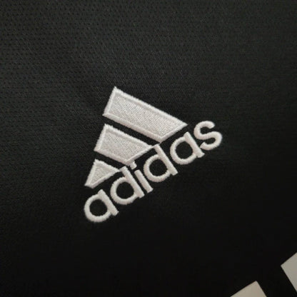 Real Madrid 2004/2005 Retro Shirt