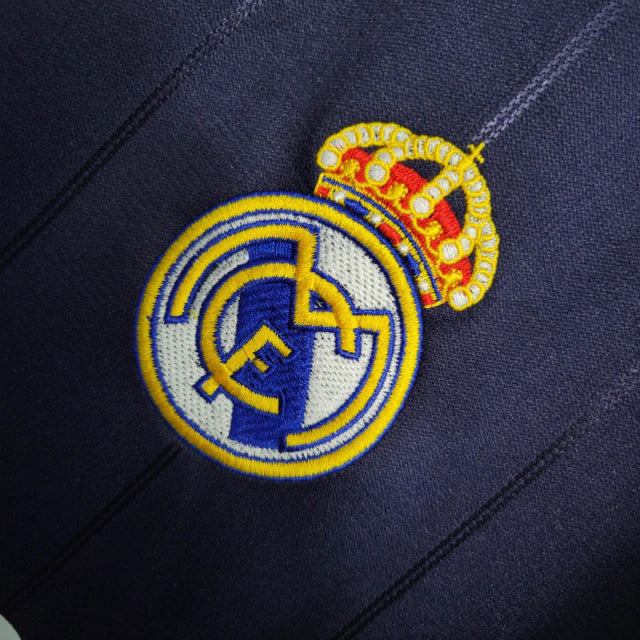 Real Madrid 11/12 Goalkeeper Retro Shirt (Blue/Yellow)
