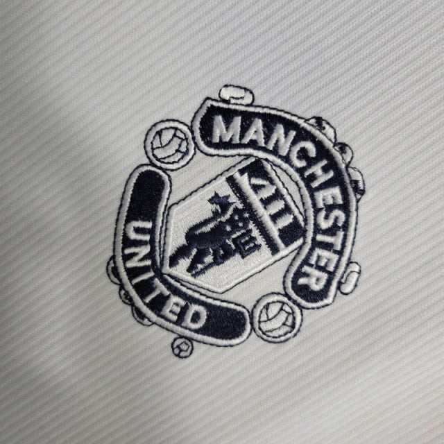 Retro Manchester United 99-00 - Away