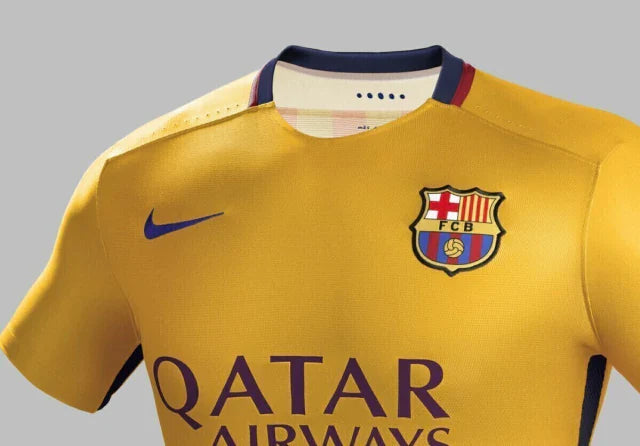 Retro Barcelona 2015-16 - Away