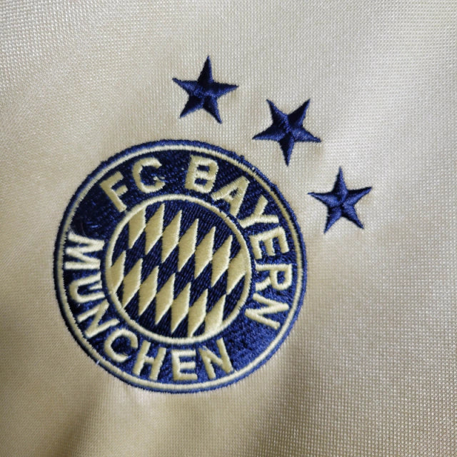 Retro Bayern de Munich 2004-2005 - Away