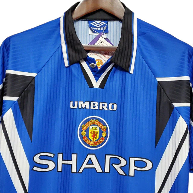 Manchester United 1996/1997 Retro Shirt (Blue)