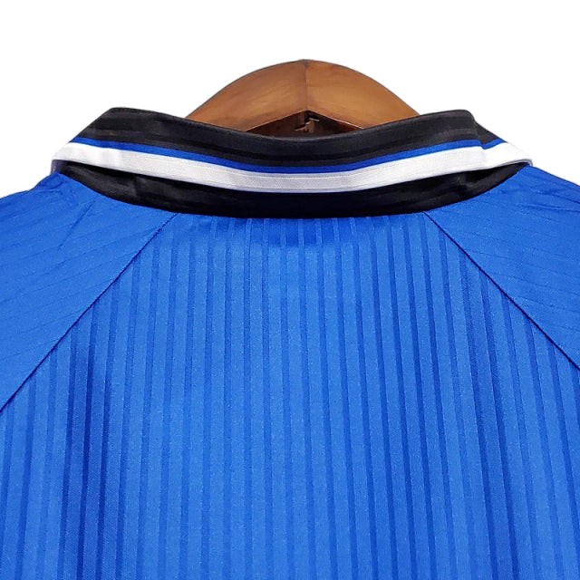 Manchester United 1996/1997 Retro Shirt (Blue)
