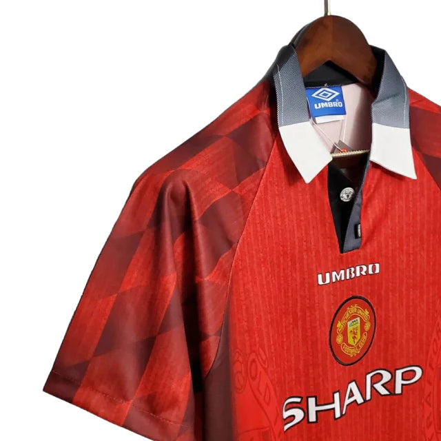 Manchester United 1996 Retro Shirt