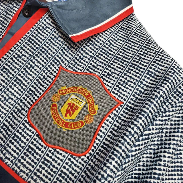 Manchester United 1995/1996 Retro Shirt
