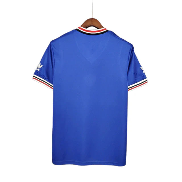 Manchester United 1985/1986 Retro Shirt (Blue)