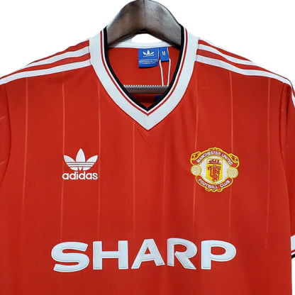 Retro Manchester United 1983-1984
