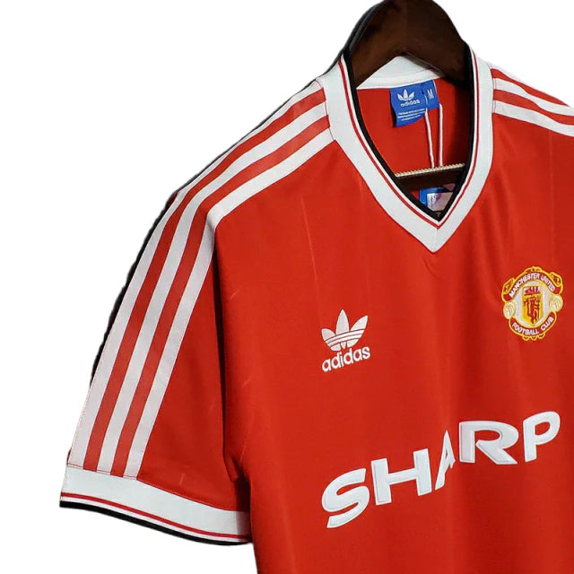 Manchester United 1983/1984 Retro Shirt