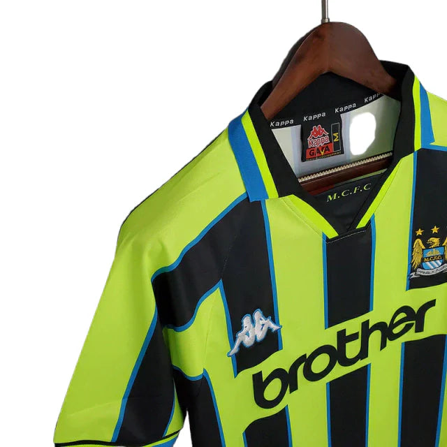Manchester City 1998/1999 Retro Shirt