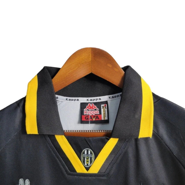 Retro Juventus 1995-1997 - Home