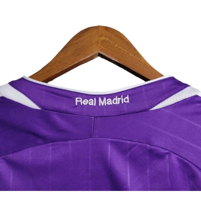 Real Madrid 2006 Retro Shirt