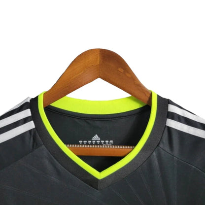 Retro Real Madrid 10-11 - Away