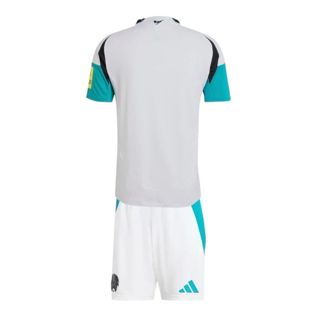 Conjunto Infantil Newcastle 24-25 - Third
