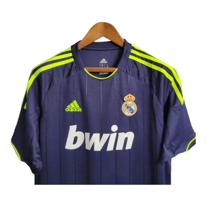 Real Madrid 11/12 Goalkeeper Retro Shirt (Blue/Yellow)