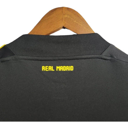 Real Madrid 11/12 Goalkeeper Retro Shirt (Yellow)