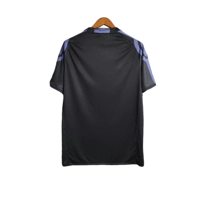 Retro Real Madrid 16-17 - Away