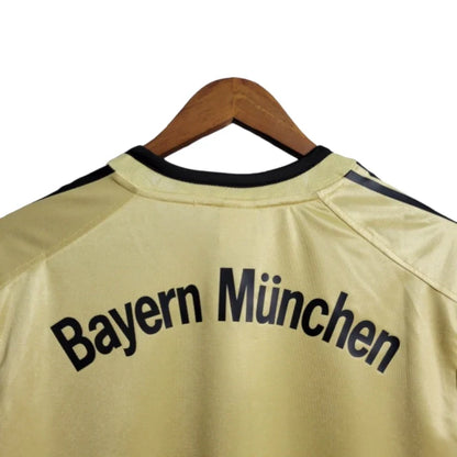 Retro Bayern de Munich 2004-2005 - Away