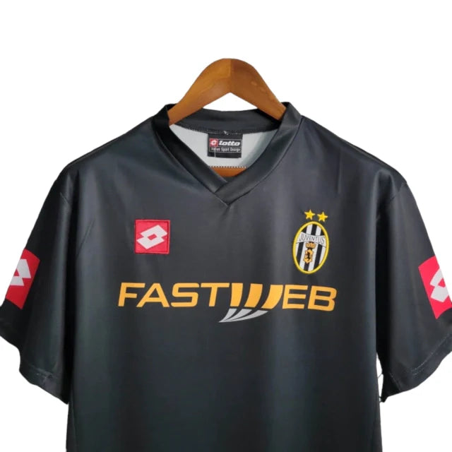 Retro Juventus 2001-2002 - Away