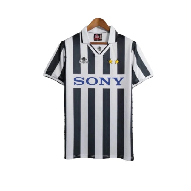Juventus 1995/1997 Home Retro Shirt