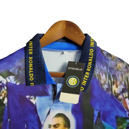 Inter de Milão Ronaldo 1997/1998 Retro Shirt