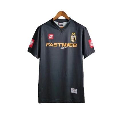 Retro Juventus 2001-2002 - Away