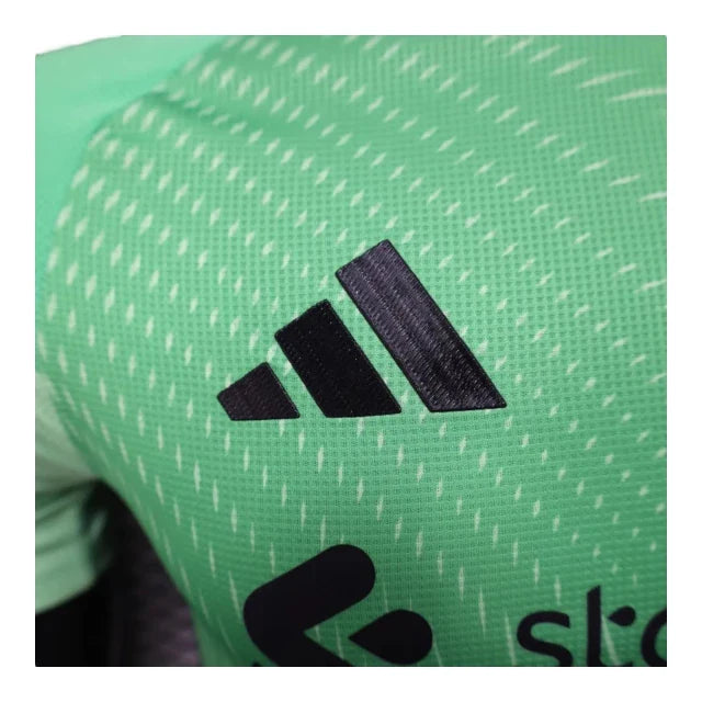de Liverpool 25/26 Home Goalkeeper Shirt - Player Version