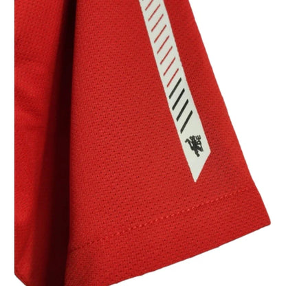 Manchester United 10/11 Retro Shirt