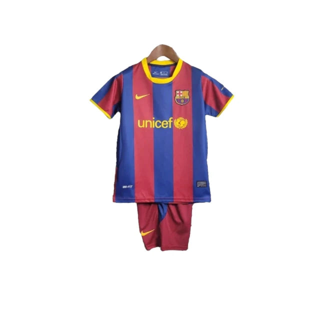 Retro Barcelona 2010-2011 - Home
