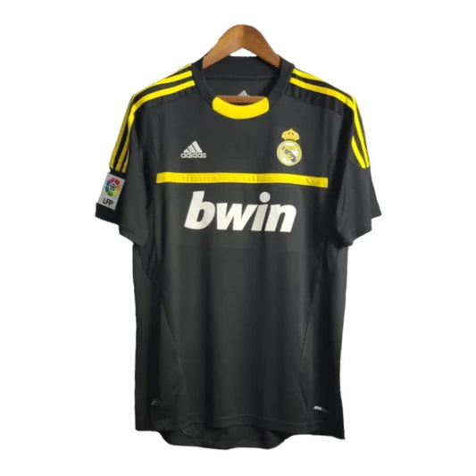 Real Madrid 11/12 Goalkeeper Retro Shirt (Yellow)
