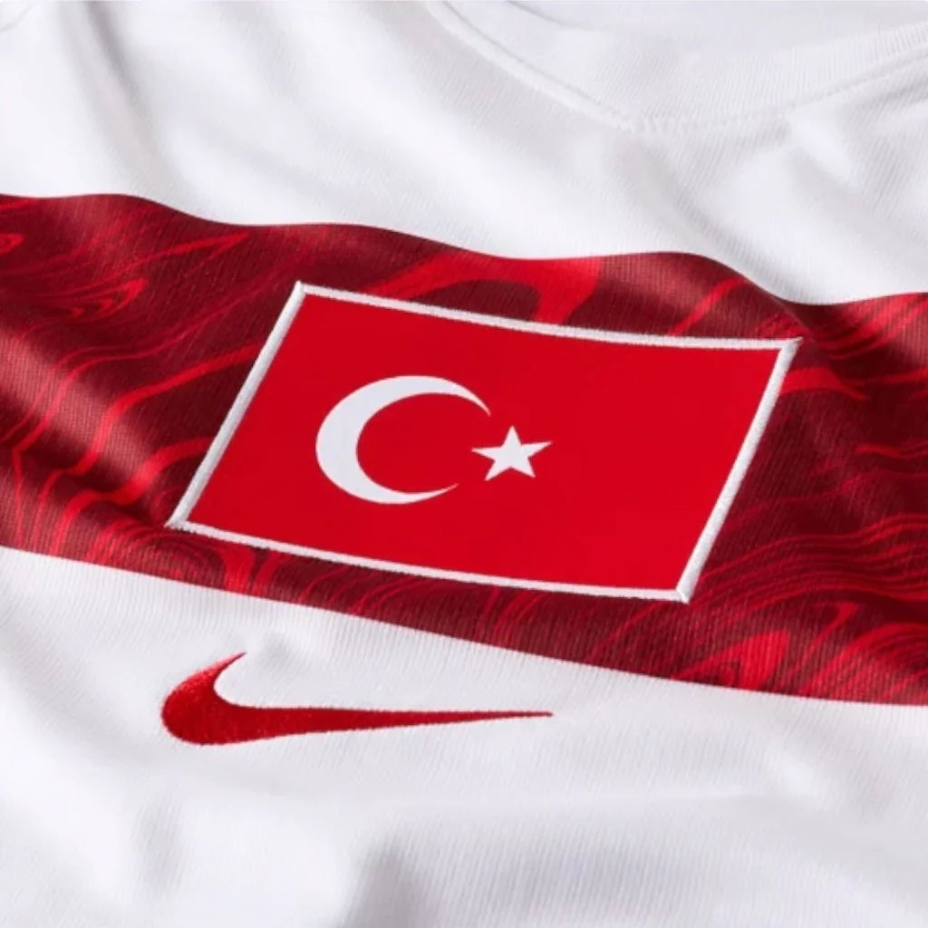 Turkey 26/27 Home Replica Shirt