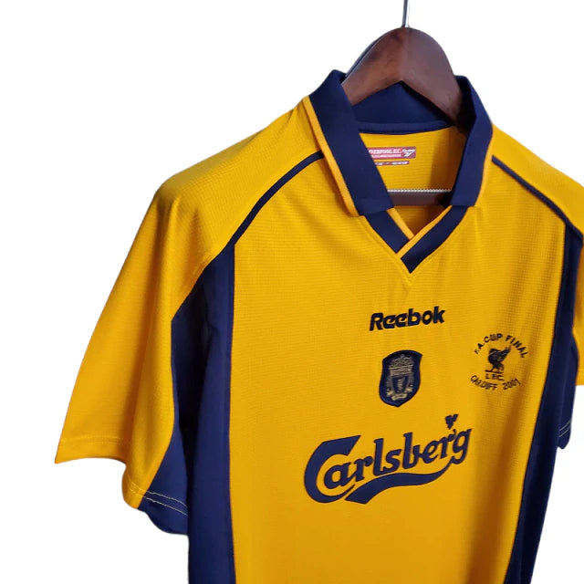 Liverpool 2000/2001 Retro Shirt