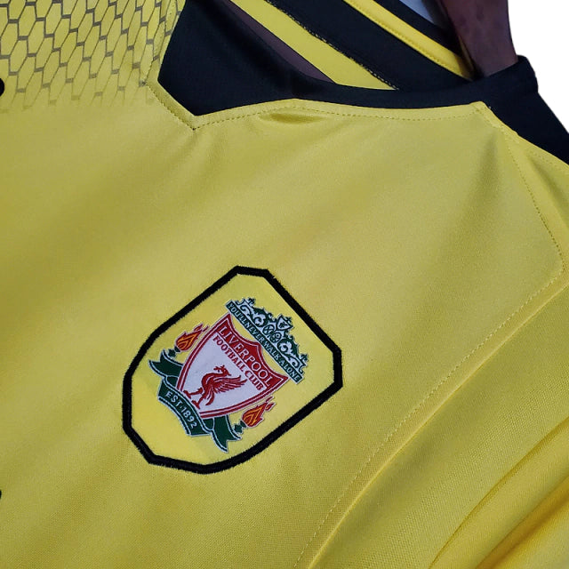 Liverpool 2004/2005 Retro Shirt